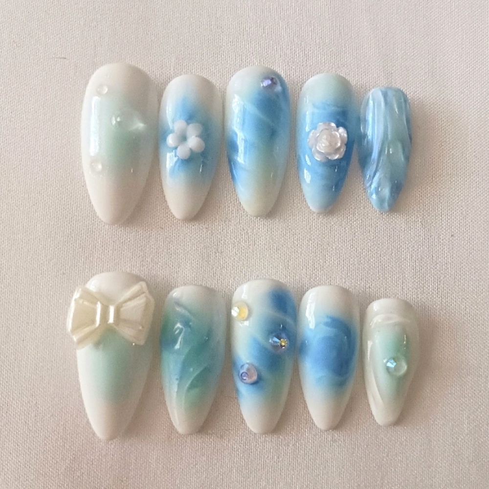 Handmade press on nails "Frosted Petal Dreams"